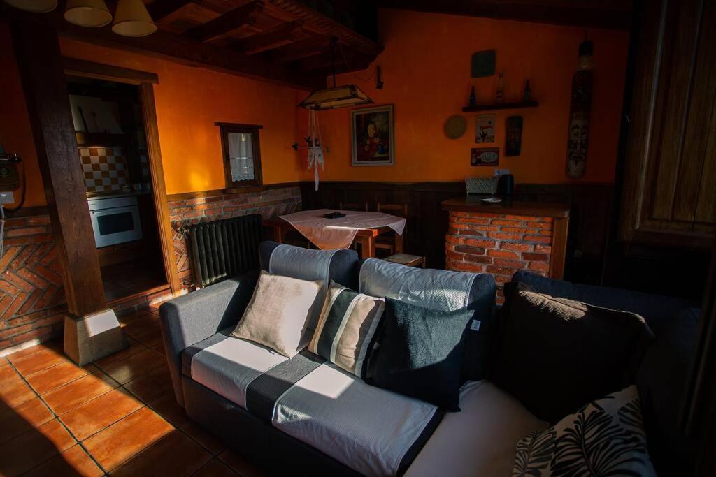 Casa Independiente Con Chimena, Jardin Y Barbacoa Santander Ngoại thất bức ảnh