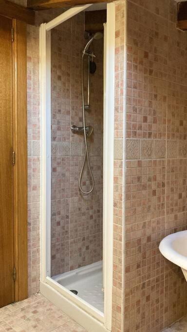 Casa Independiente Con Chimena, Jardin Y Barbacoa Santander Ngoại thất bức ảnh